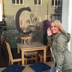 Meet your Posher, Catherine